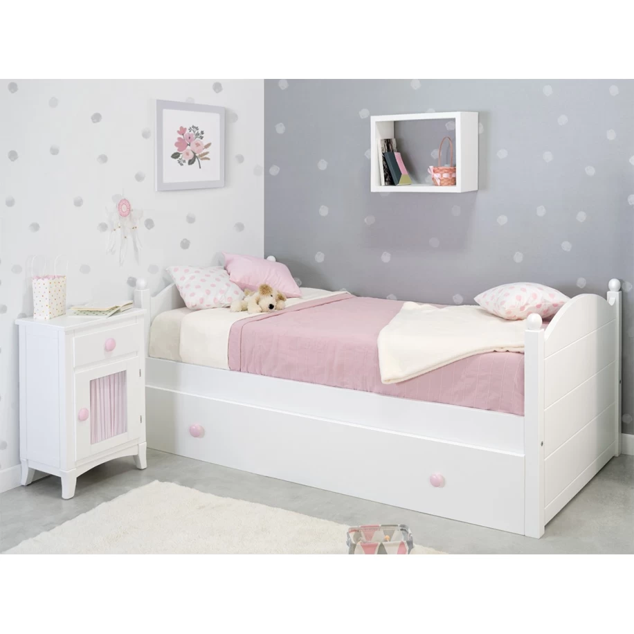 Dormitorio infantil Nido Esfera detalle cama y mesita de noche 