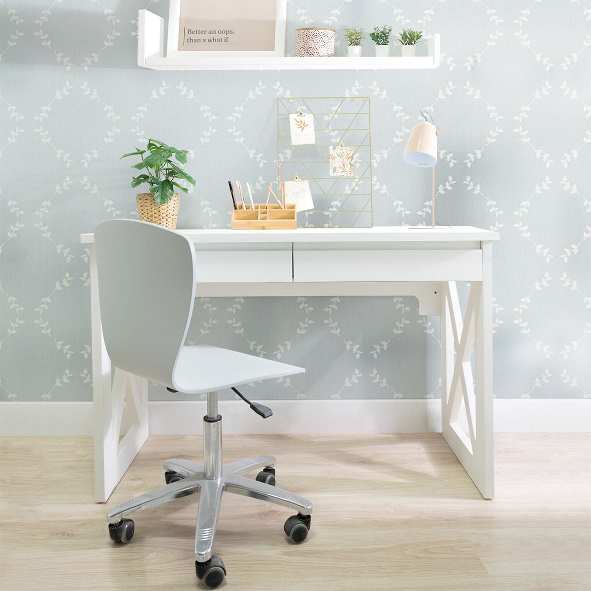 Mesa escritorio de calidad con cajones