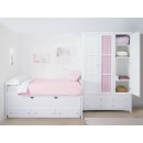 Habitación para niñas con cama compacta y armario