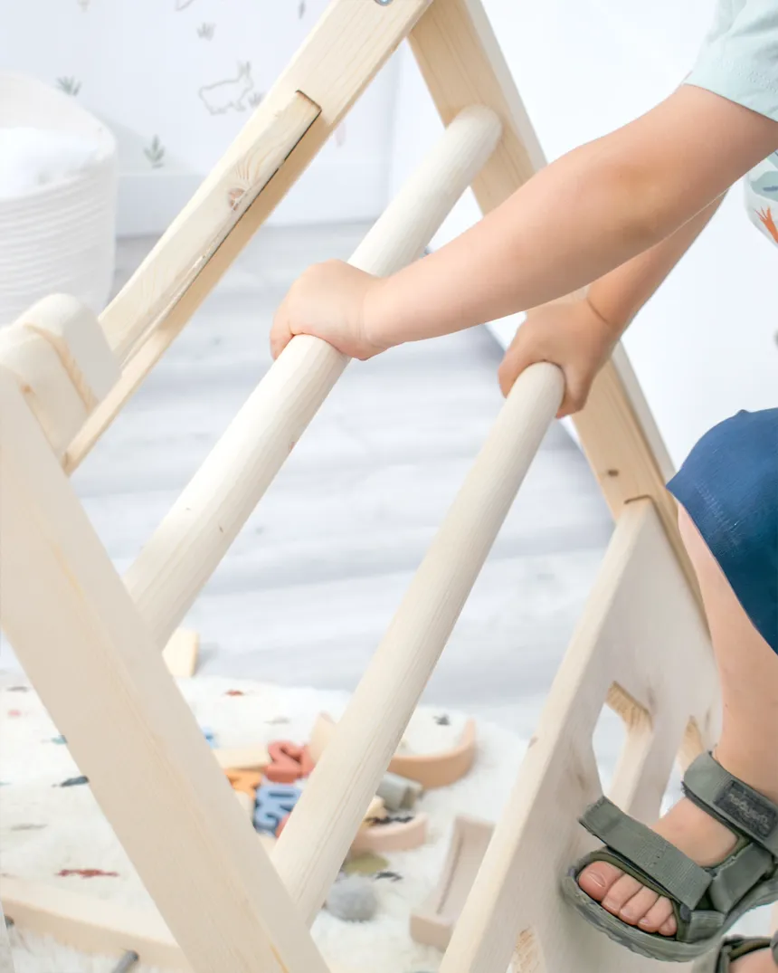 Triángulo escalada Montessori | Juegos Montessori