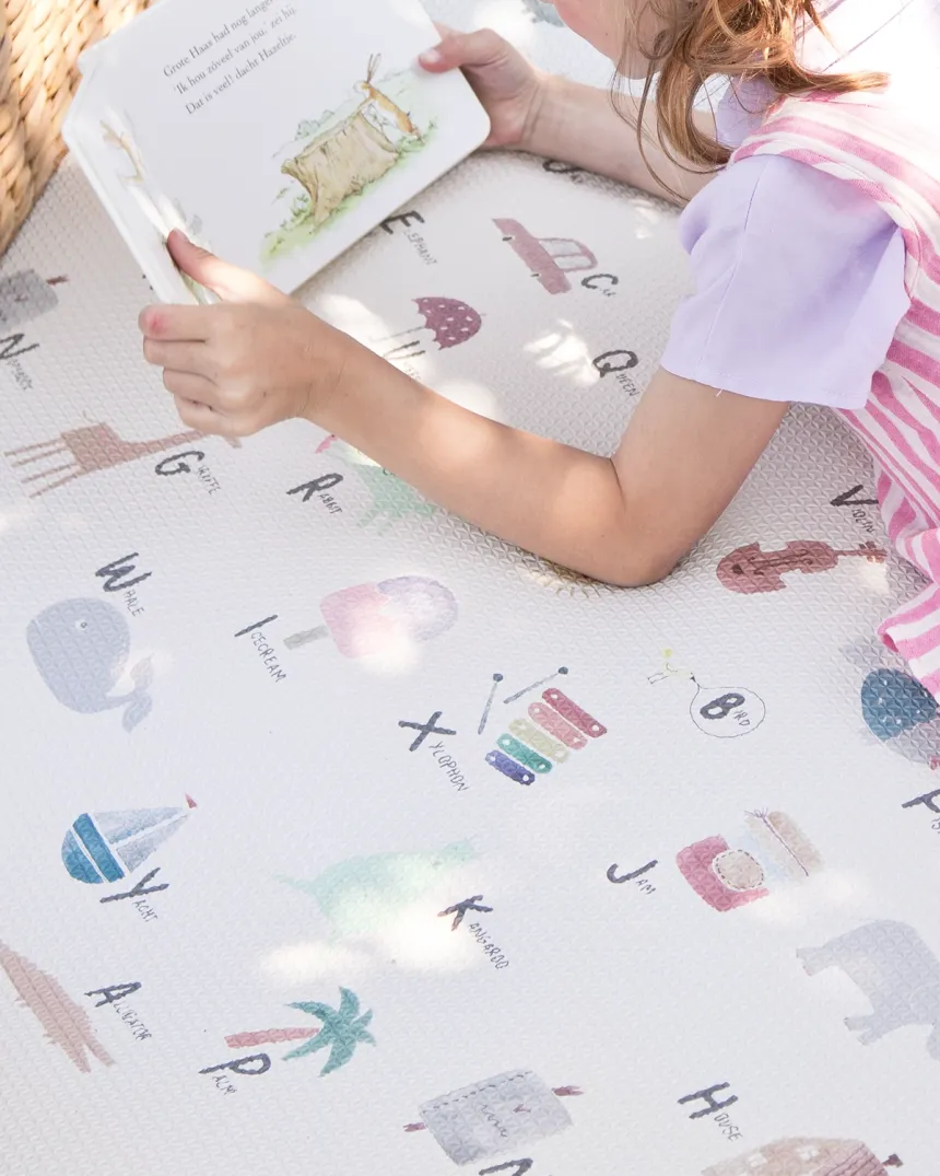 Alfombra infantil abecedario | Blandita y fácil de limpiar
