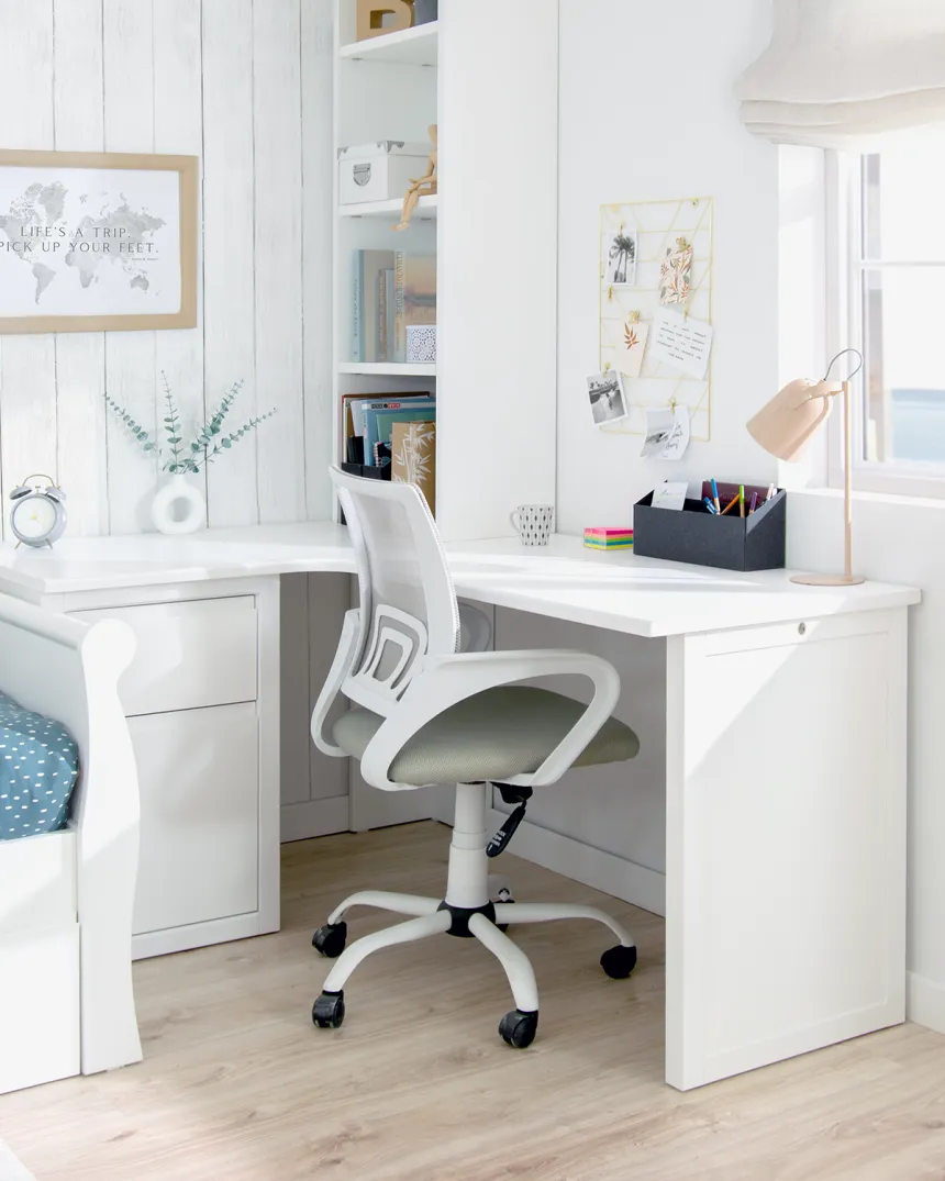 Mesa escritorio esquinero con cajonera | Calidad y diseño Bainba 2