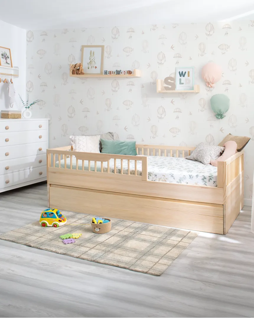 Dormitorio Montessori evolutivo con cama Sofía natural | Envío gratis