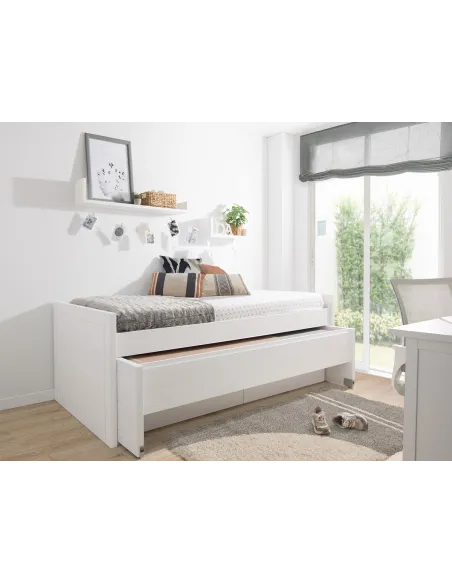 Habitación para hermanos con cama y zona de estudio doble / Promo