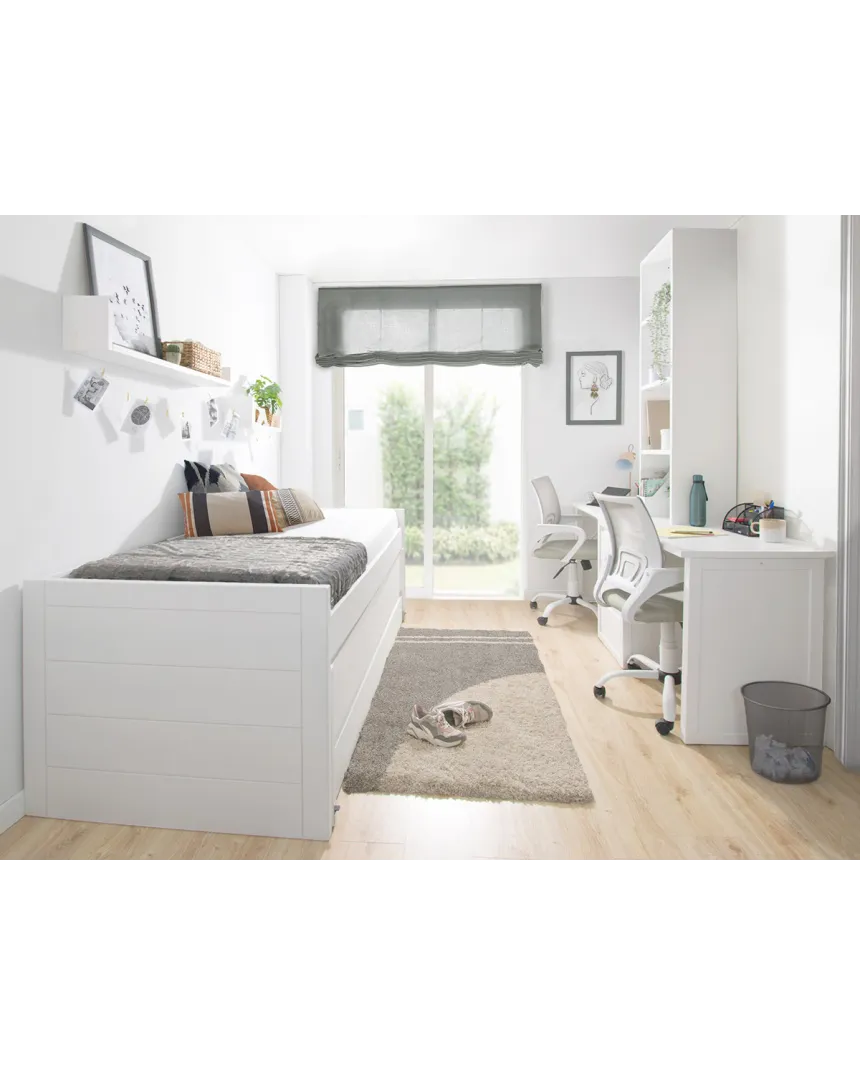Habitación para hermanos con cama y zona de estudio doble / Promo