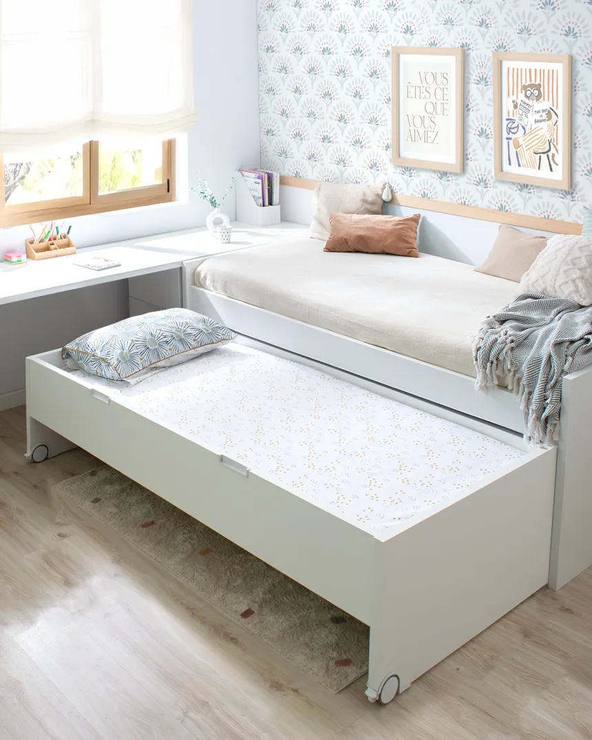 Cama compacta juvenil Forma en abedul | Entrega inmediata