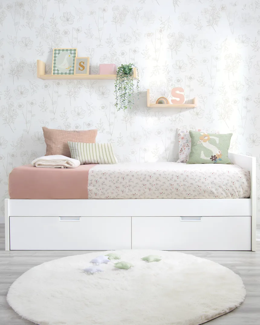 Cama con cajones piecero bajo | Colección Forma