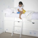 Escalera infantil para camas