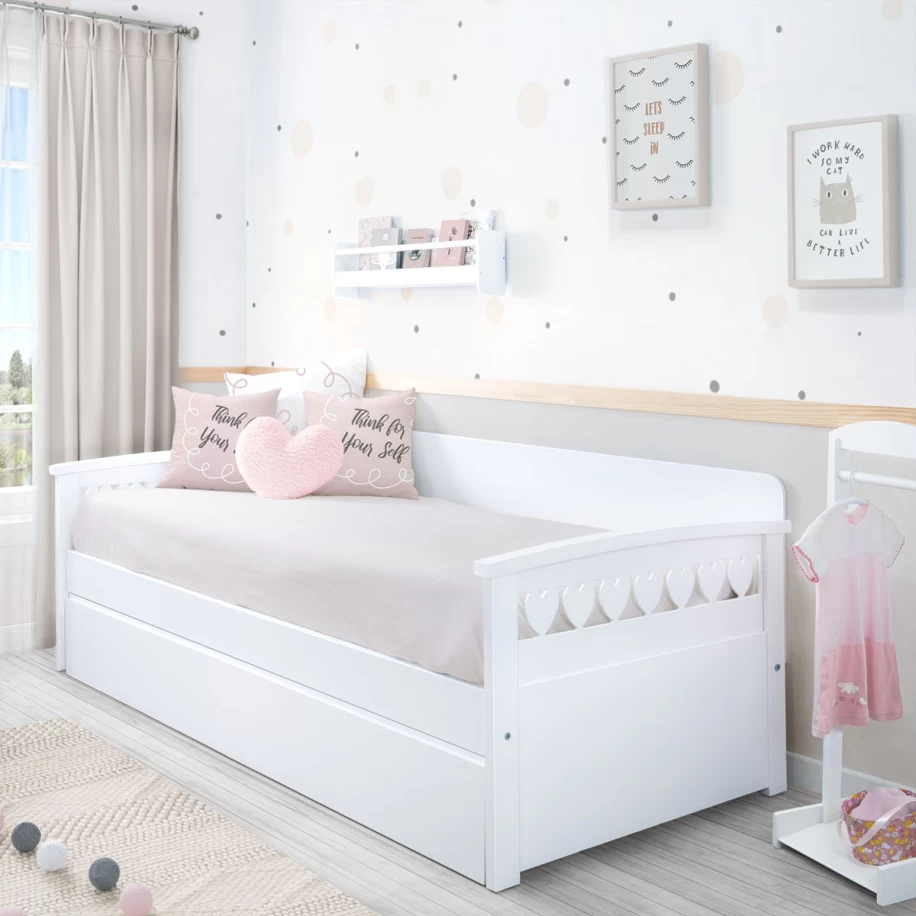 Dormitorio infantil Nido Corazones detalle cama 